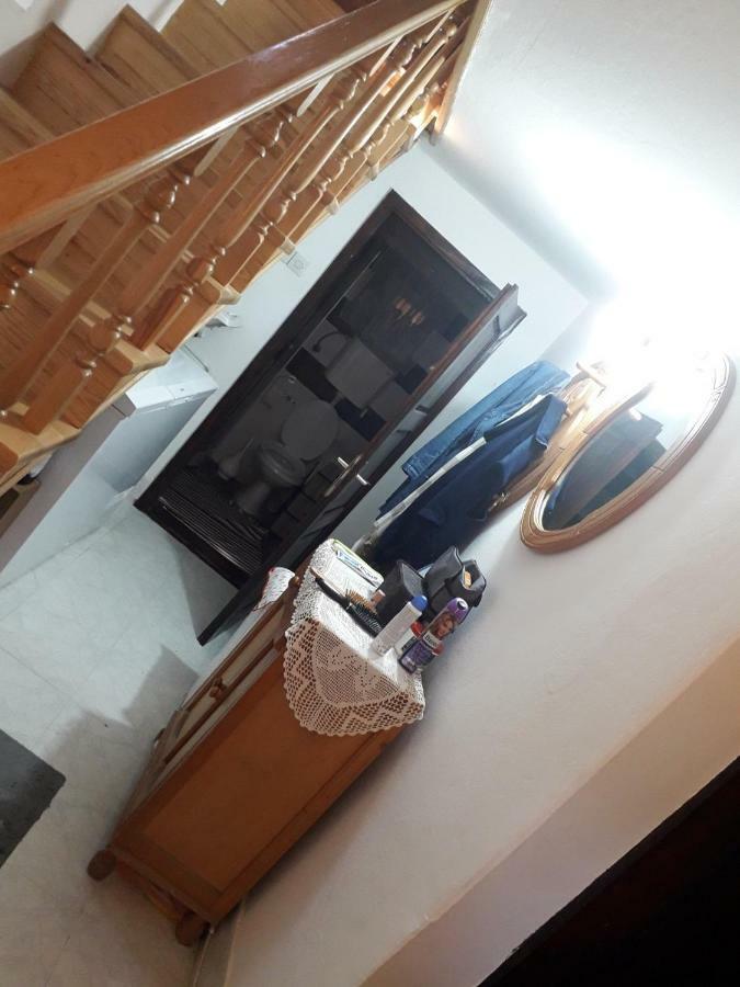 Guest House Jevtović Sremski Karlovci Extérieur photo